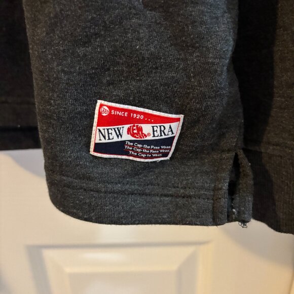 Pittsburgh Steelers Sweatshirt - Picture 3 of 5